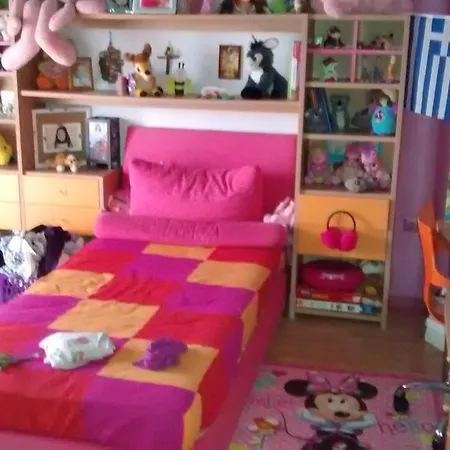 Harry's House 펜션 Rhodes City